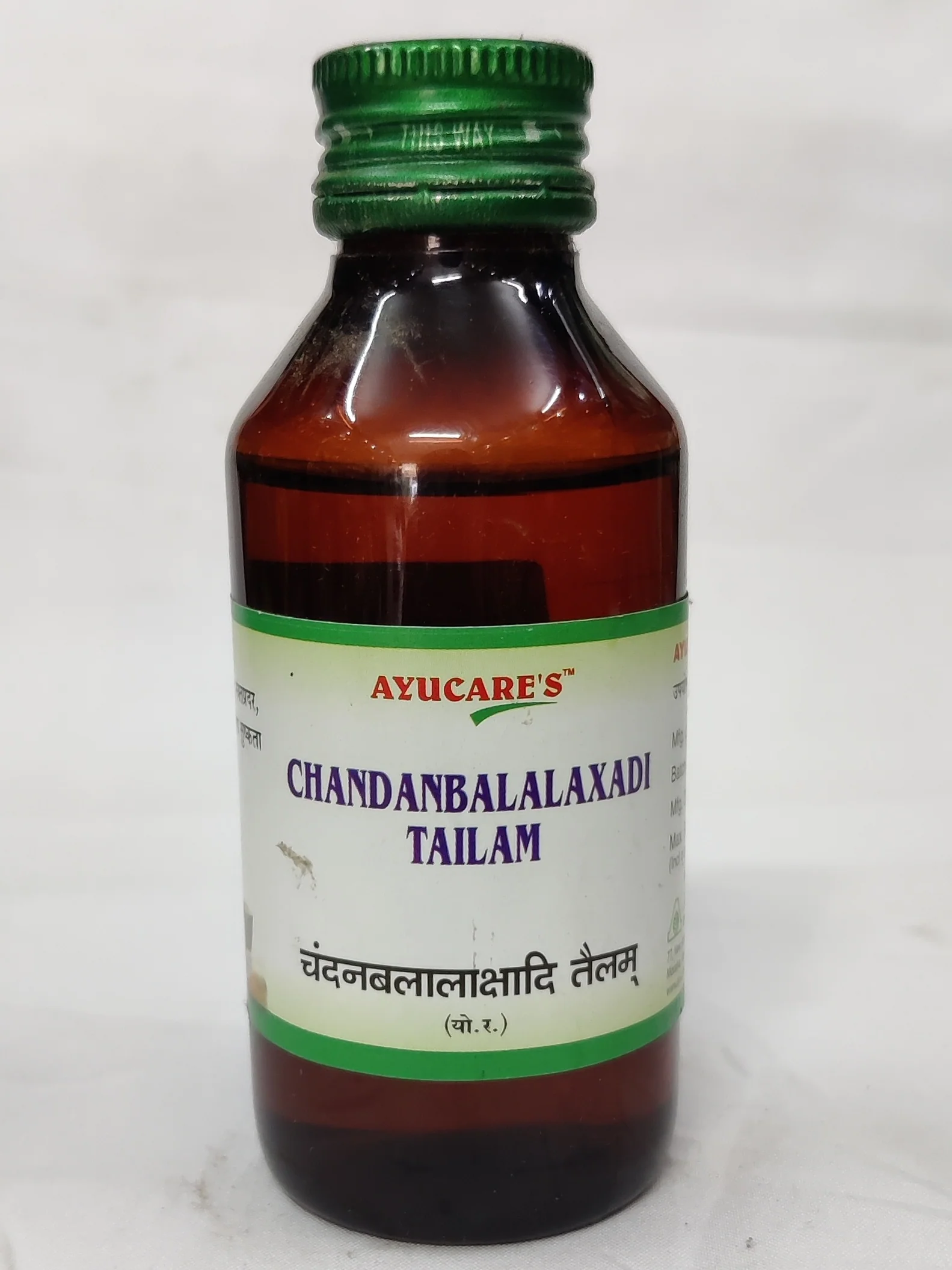 Ayucare CHANDAN BALA LAXADI TAIL 100 ML Bottle of 100 ML