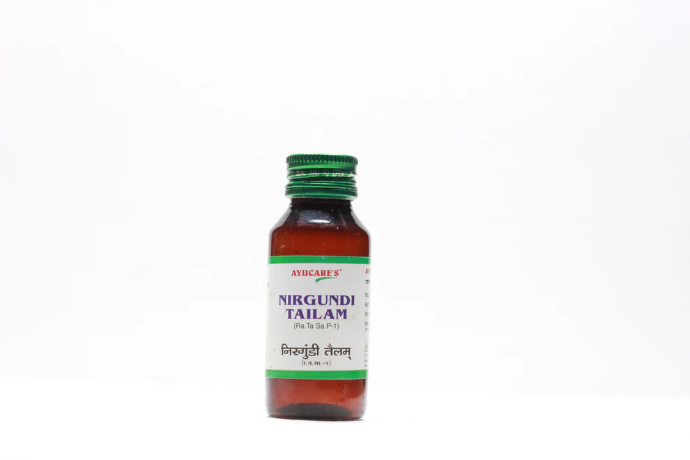 Ayucare NIRGUNDI TAIL 100ML Bottle of 100 ML