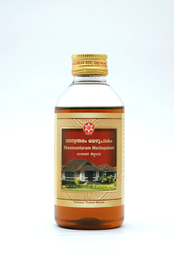 SNA OUSHADHASALA Dhaanuantaram Mezhupakam Bottle of 450 ML